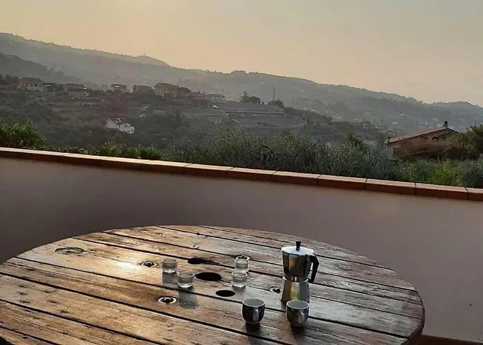 Casa Ulivo - Garden&terrace - Pet Friendly Imperia